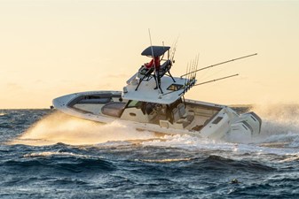 Boston Whaler 360 Outrage 212 2026 Boston Whaler 360 Outrage 213