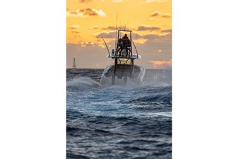 Boston Whaler 360 Outrage 226 2026 Boston Whaler 360 Outrage 227
