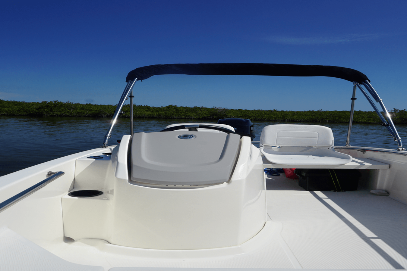2027 Boston Whaler 130 Super Sport 35
