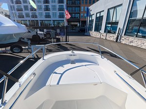 2027 Boston Whaler 130 Super Sport 8