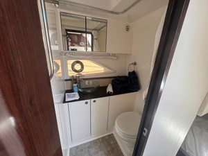 Sea Ray 320 SUNDANCER 23 2019 Sea Ray 320 SUNDANCER 24