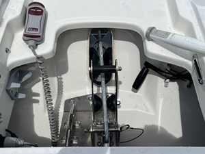 Boston Whaler 320 VANTAGE 32 2022 Boston Whaler 320 VANTAGE 33