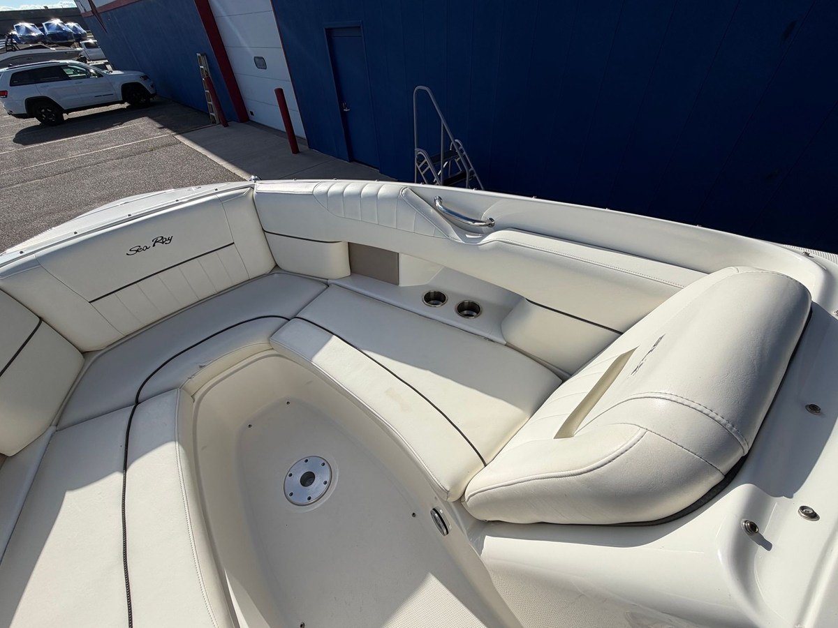 2007 Sea Ray 250 SLX 17