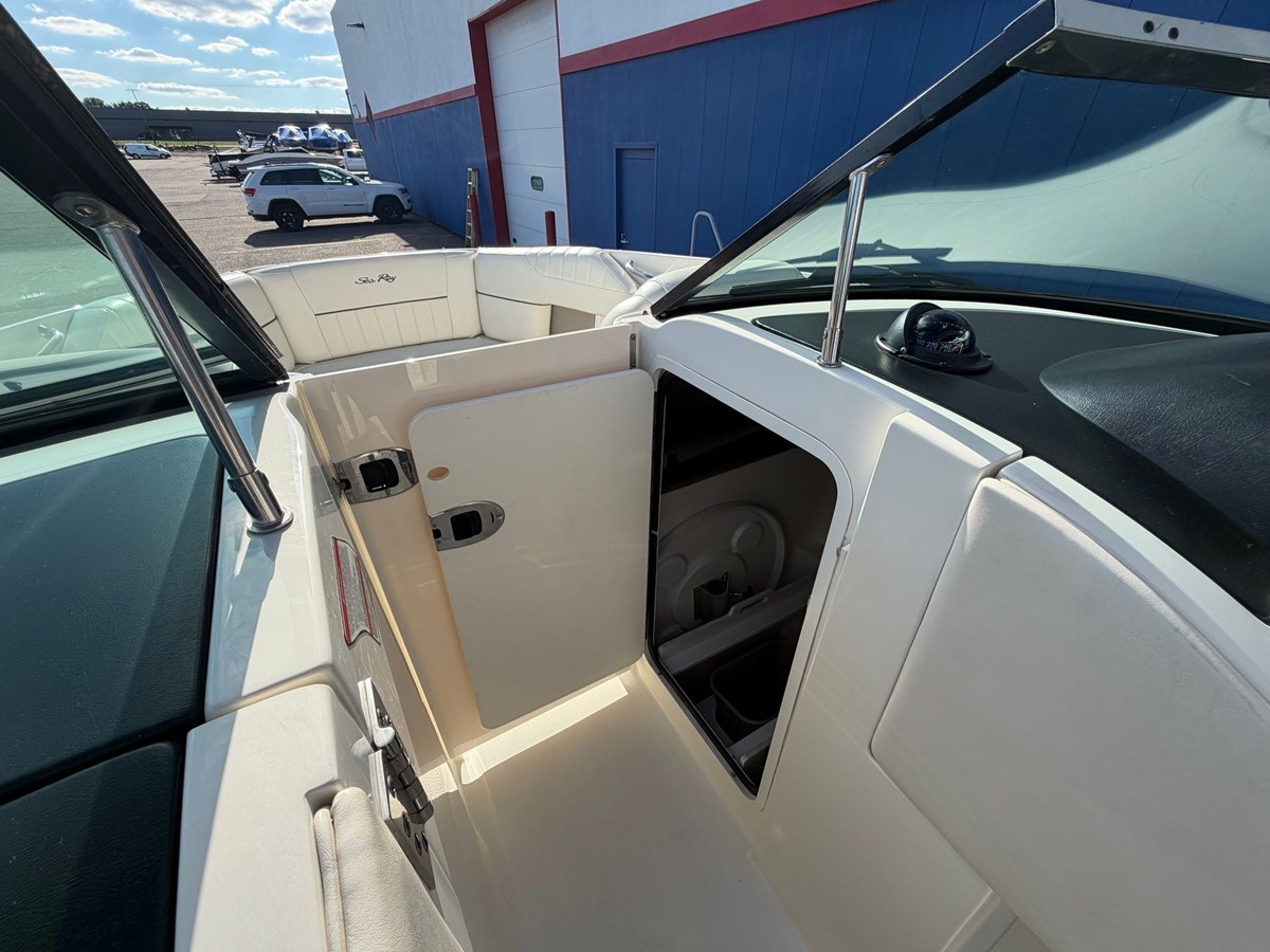 2007 Sea Ray 250 SLX 20