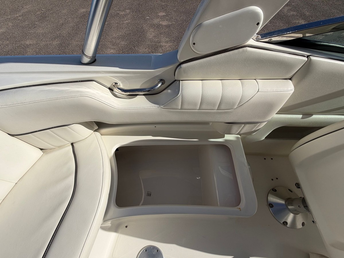 2007 Sea Ray 250 SLX 35