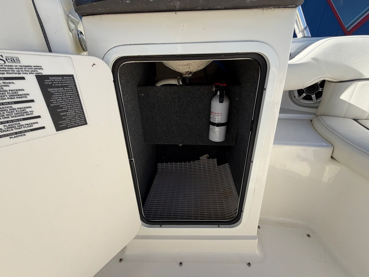 2007 Sea Ray 250 SLX 43