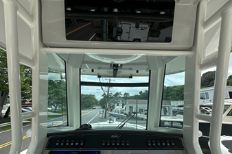 2026 Boston Whaler 250 Outrage 21