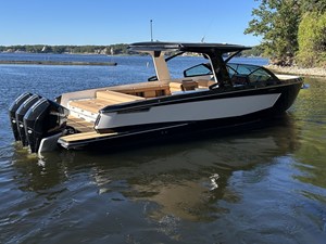 Aviara AV36 Outboard 3 2022 Aviara AV36 Outboard 4