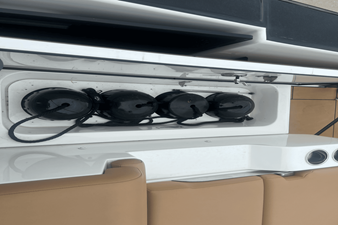Aviara AV36 Outboard 7 2022 Aviara AV36 Outboard 8