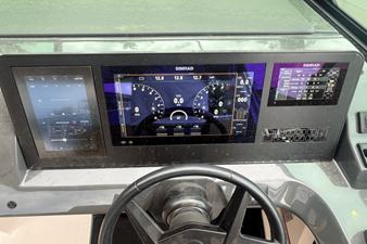Aviara AV36 Outboard 14 2022 Aviara AV36 Outboard 15