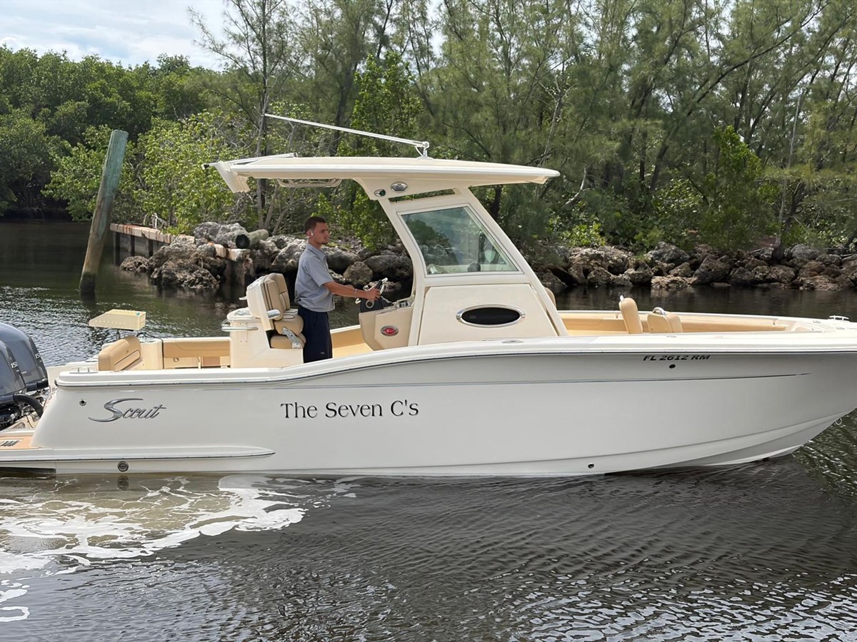 2018 Scout 255 LXF 10