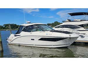 Sea Ray 320 SUNDANCER COUPE OB 2 2026 Sea Ray 320 SUNDANCER COUPE OB 3