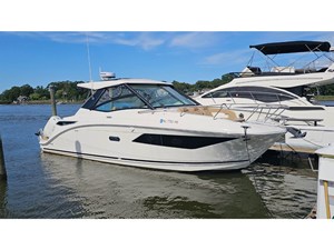 Sea Ray 320 SUNDANCER COUPE OB 46 2026 Sea Ray 320 SUNDANCER COUPE OB 47