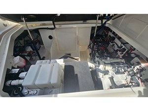 Sea Ray 320 SUNDANCER COUPE OB 49 2026 Sea Ray 320 SUNDANCER COUPE OB 50