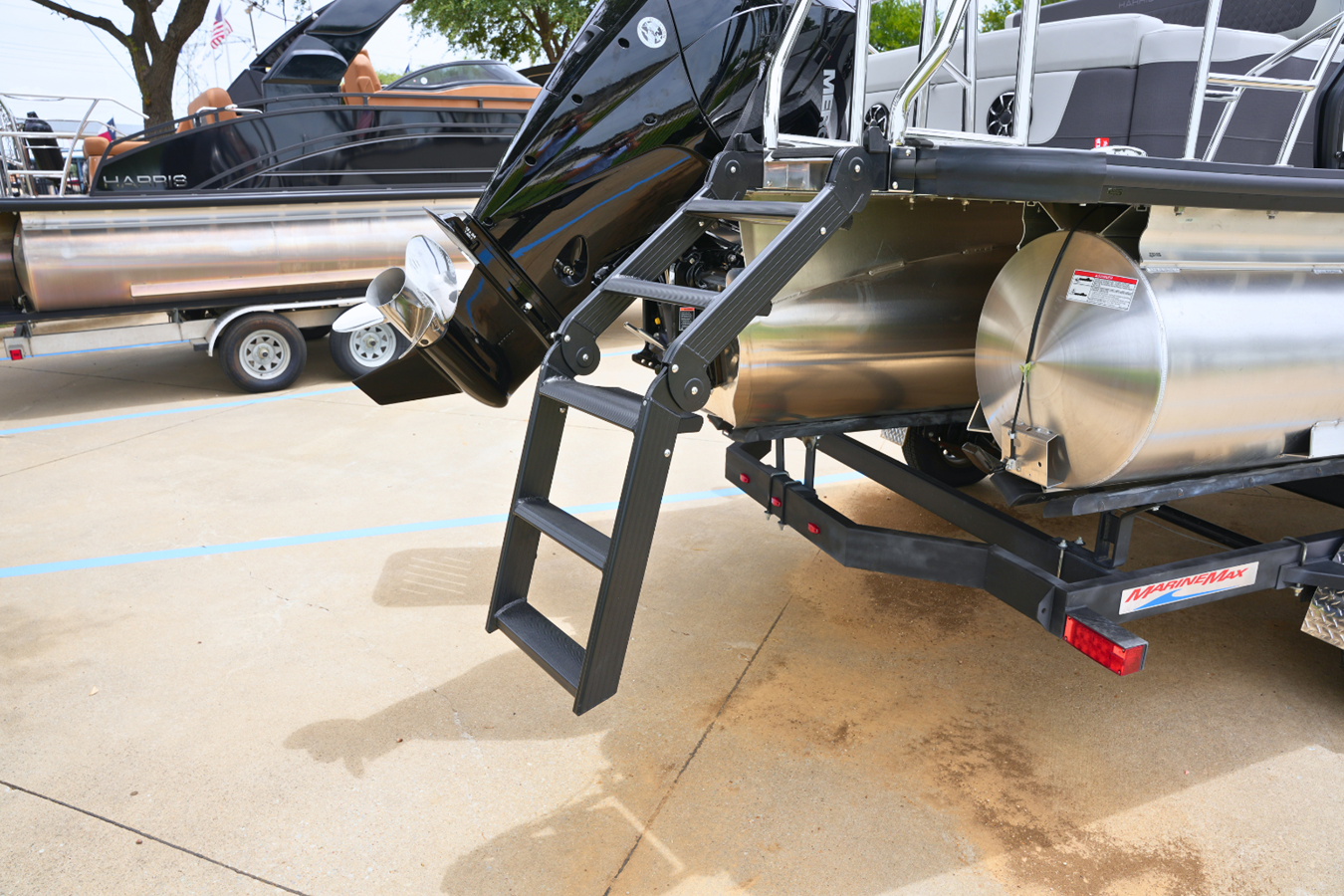 2027 Harris Sunliner 230 8