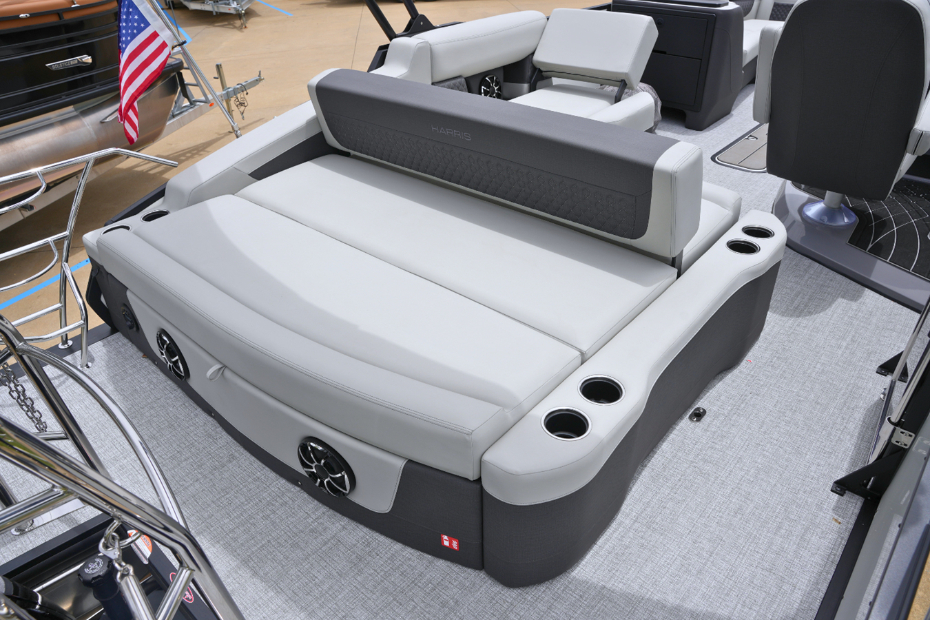 2027 Harris Sunliner 230 12