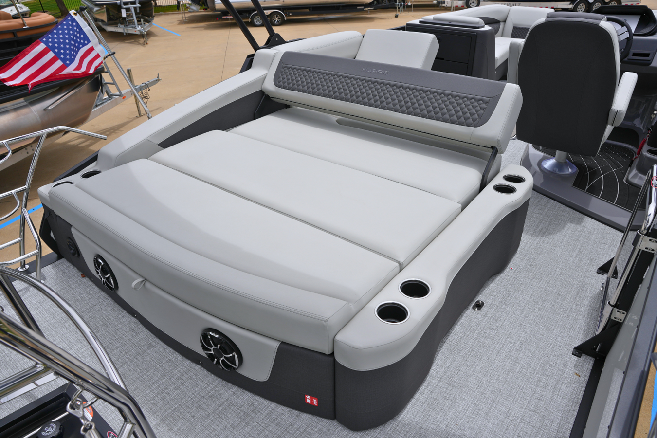 2027 Harris Sunliner 230 15