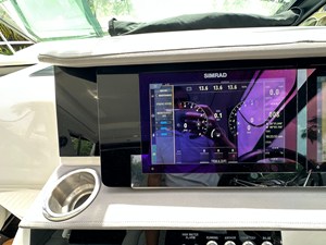 Sea Ray 320 SUNDANCER OB 13 2022 Sea Ray 320 SUNDANCER OB 14