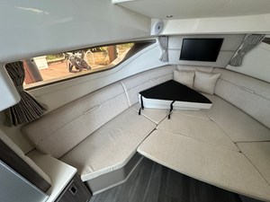 Sea Ray 320 SUNDANCER OB 23 2022 Sea Ray 320 SUNDANCER OB 24