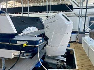 Aviara AV40 OB 8 2023 Aviara AV40 OB 9