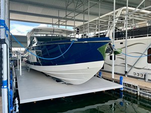 Aviara AV40 OB 10 2023 Aviara AV40 OB 11