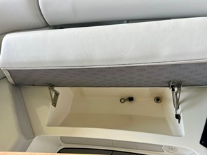 Aviara AV40 OB 31 2023 Aviara AV40 OB 32