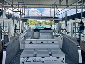Aviara AV40 OB 51 2023 Aviara AV40 OB 52