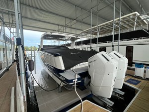 Aviara AV40 OB 98 2023 Aviara AV40 OB 99