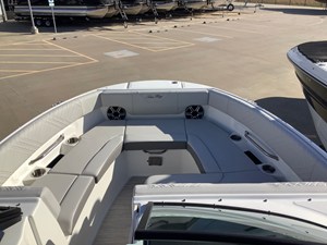 2026 Sea Ray SDX 230 27
