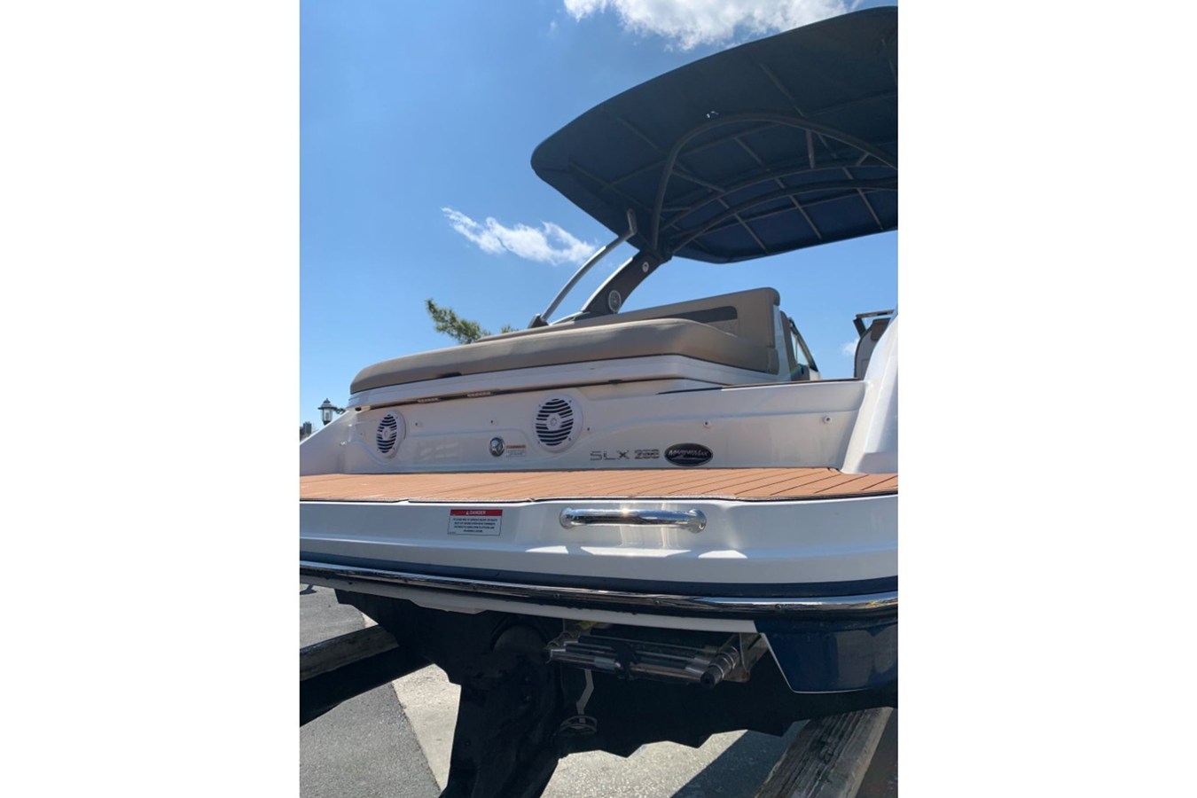2017 Sea Ray 250 SLX 5