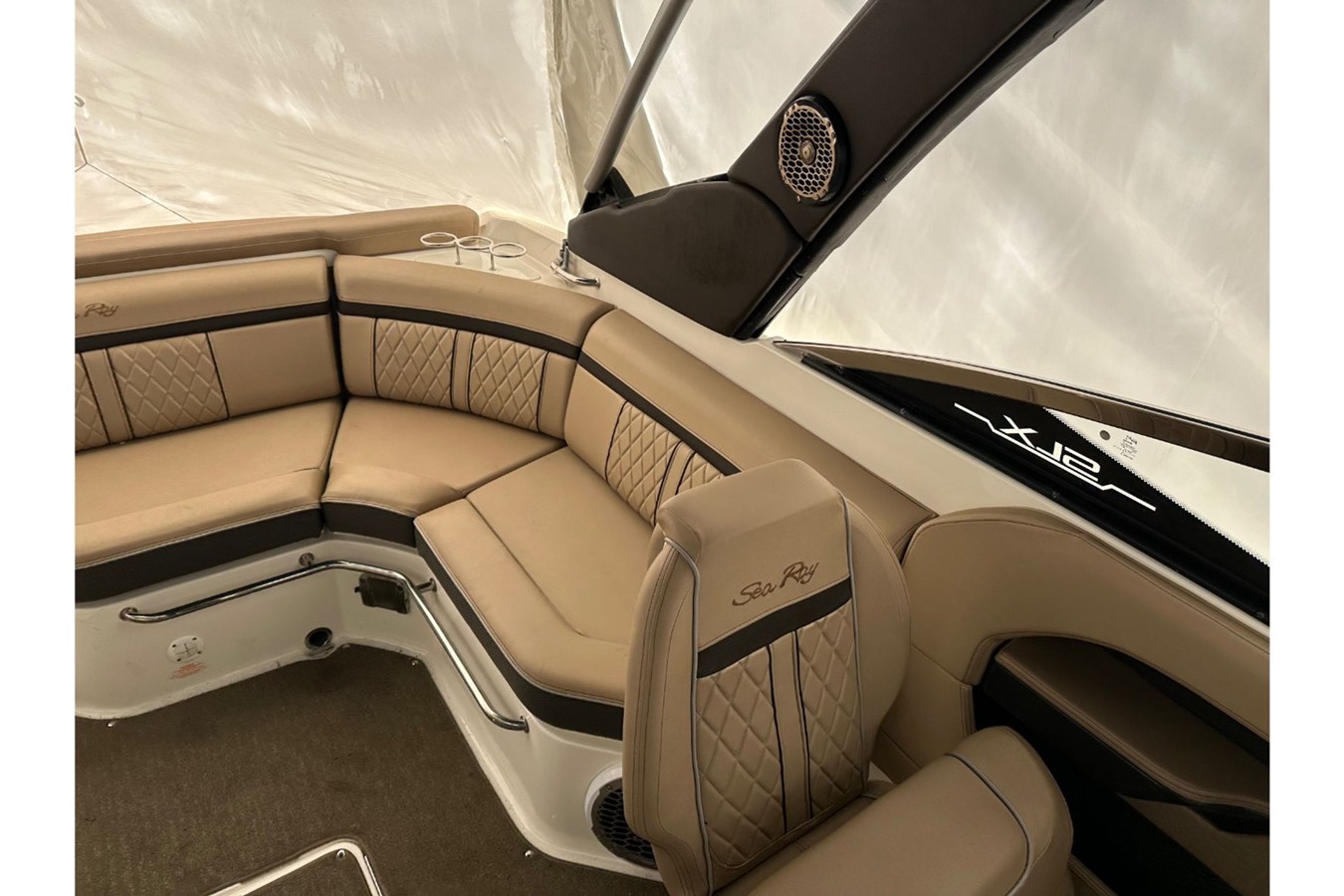 2017 Sea Ray 250 SLX 10