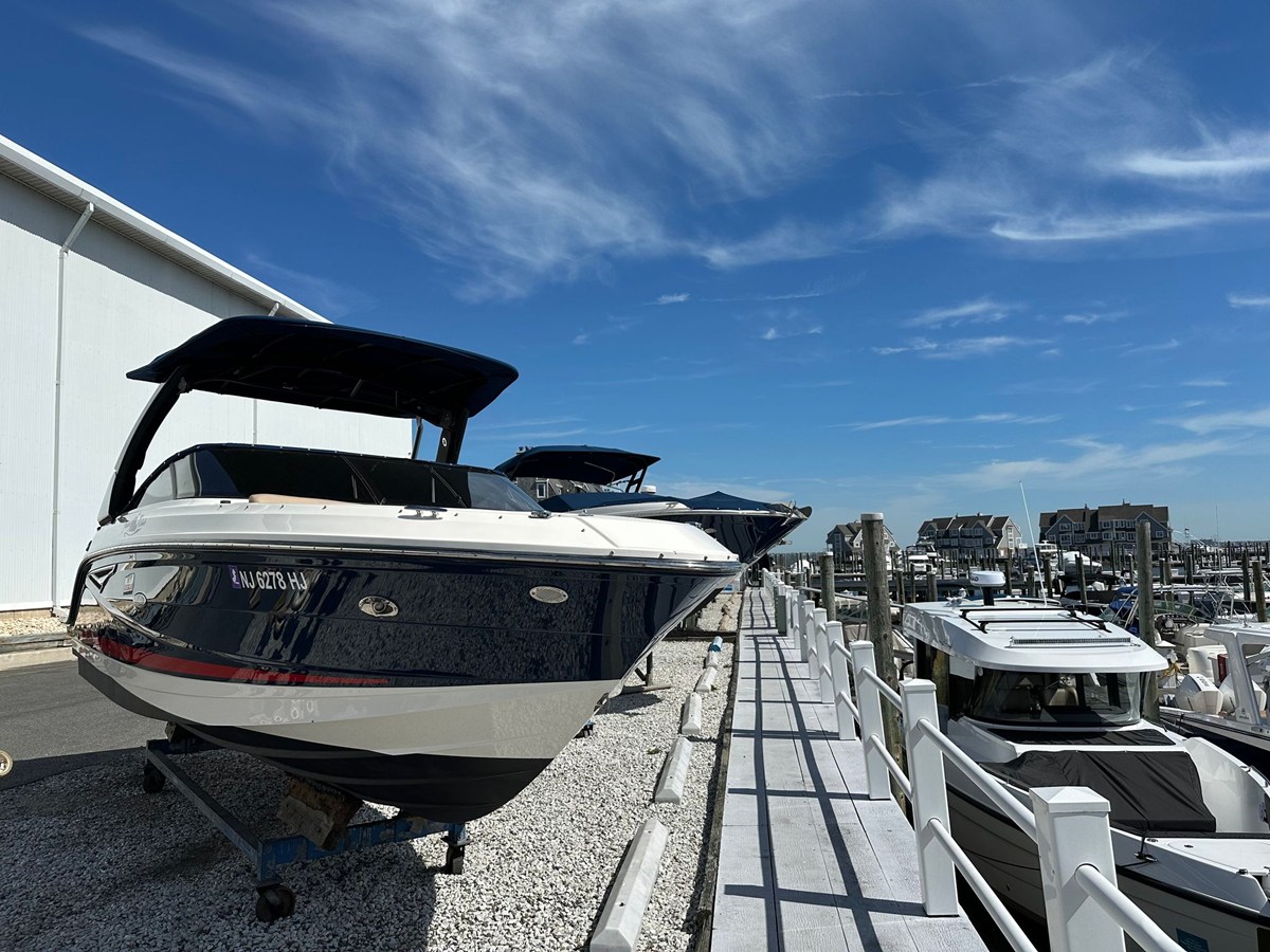 2017 Sea Ray 250 SLX 33