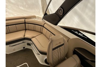 2017 Sea Ray 250 SLX 10