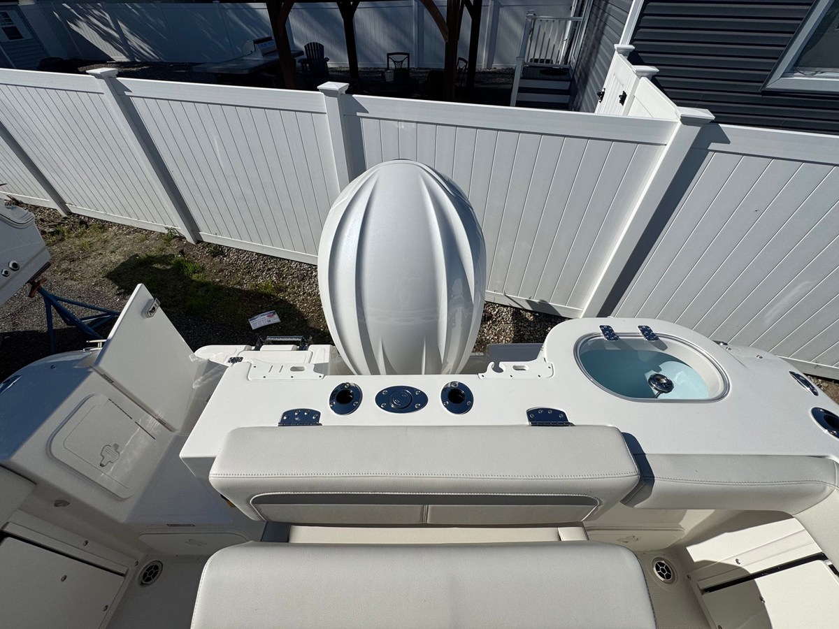 2026 Sailfish 245 DC 8