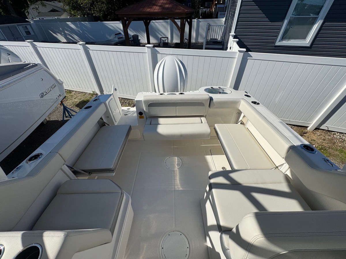 2026 Sailfish 245 DC 11