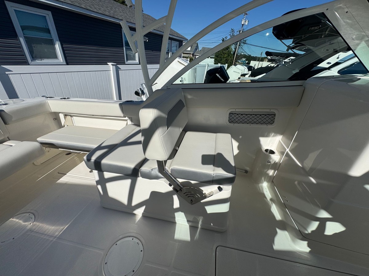 2026 Sailfish 245 DC 15