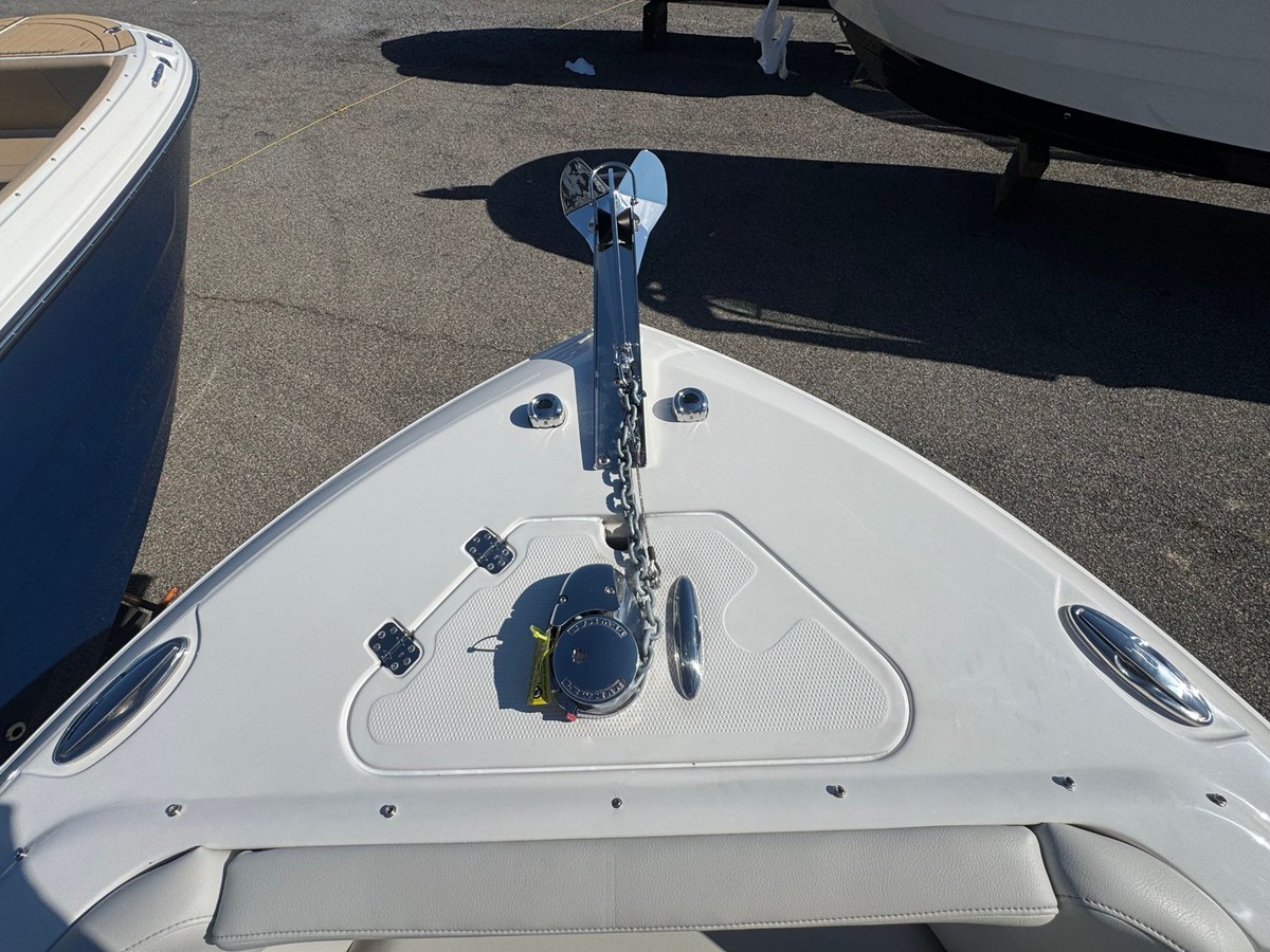 2026 Sailfish 245 DC 30