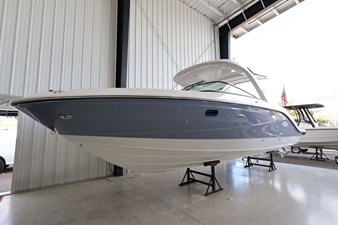 Sea Ray SLX 310 Outboard 0 2026 Sea Ray SLX 310 Outboard 1