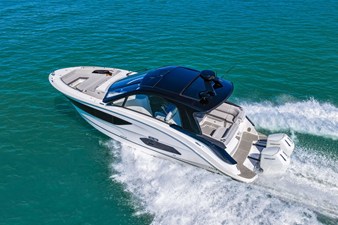 Sea Ray Sundancer 370 Outboard 4 2026 Sea Ray Sundancer 370 Outboard 5