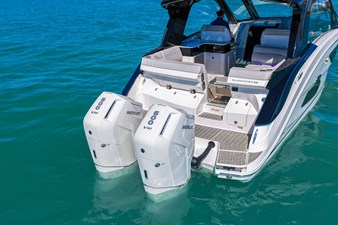 Sea Ray Sundancer 370 Outboard 19 2026 Sea Ray Sundancer 370 Outboard 20