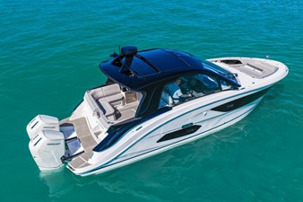Sea Ray Sundancer 370 Outboard 20 2026 Sea Ray Sundancer 370 Outboard 21