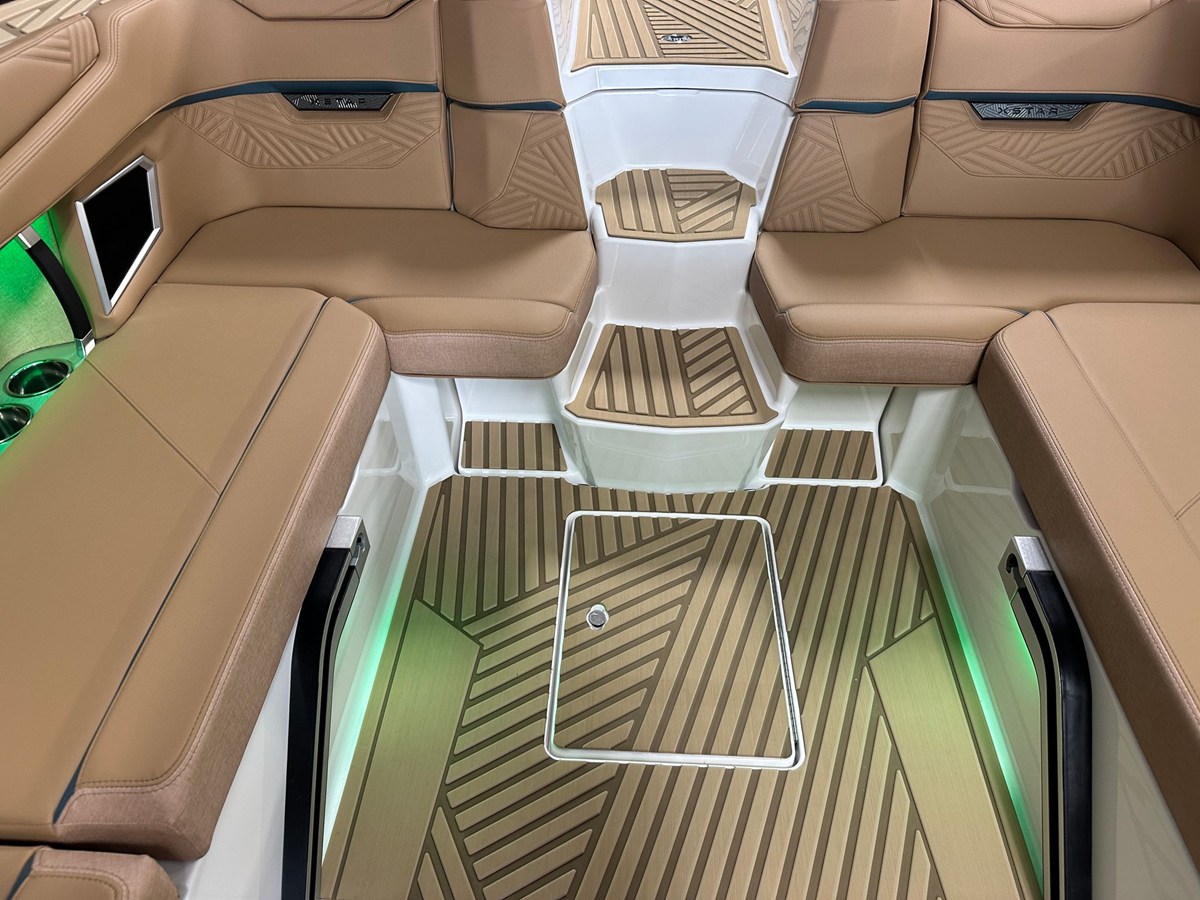2026 Mastercraft XSTAR23 39