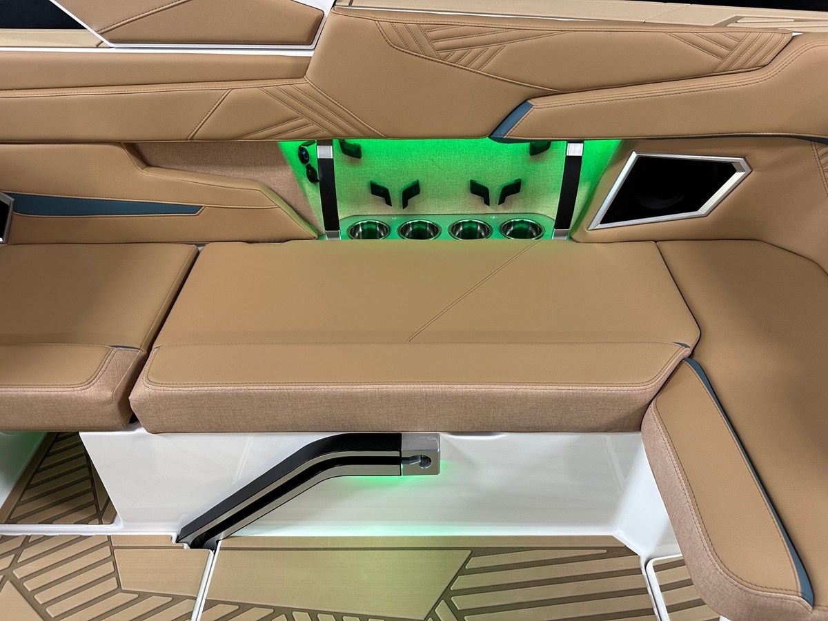 2026 Mastercraft XSTAR23 43