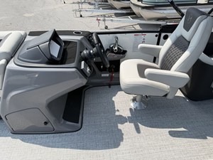 2026 Harris Sunliner 230 19