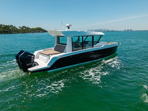 Cruisers Yachts 38 VTR EC 6 2026 Cruisers Yachts 38 VTR EC 7