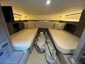 Sea Ray 320 SUNDANCER 17 2020 Sea Ray 320 SUNDANCER 18