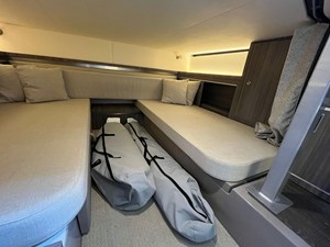 Sea Ray 320 SUNDANCER 19 2020 Sea Ray 320 SUNDANCER 20