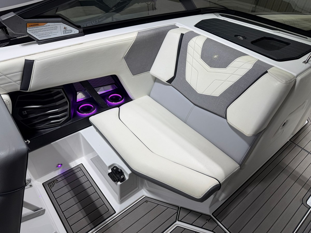 2021 Nautique G23 48