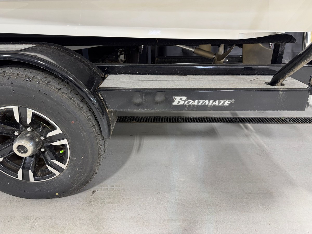 2021 Nautique G23 93