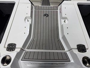 2021 Nautique G23 21
